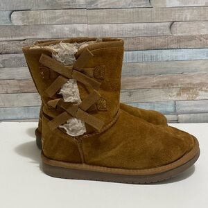Koolaburra By Ugg Victoria Bow Short Boots